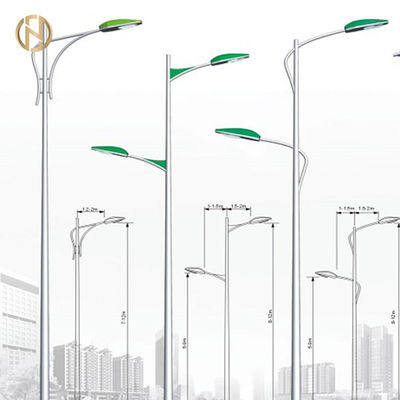 Outdoor Street Light Pole Q235 Hot Dip Galvanized / Powder Coated Surface