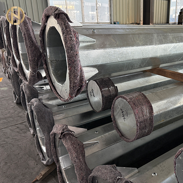 High-quality Export Octagonal Hot-dip Galvanized Transmission Line Steel Poles