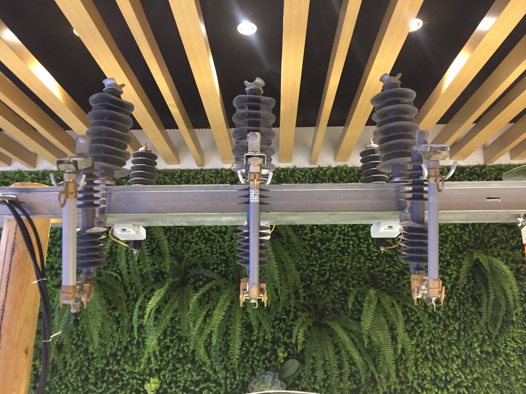 12kv 35kv pole accessories   Suspension & Tension Fittings  for AAAC ACSR Conductors 120mm²  50mm²