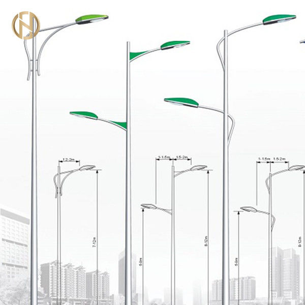 Outdoor Street Light Pole Q235 Hot Dip Galvanized / Powder Coated Surface