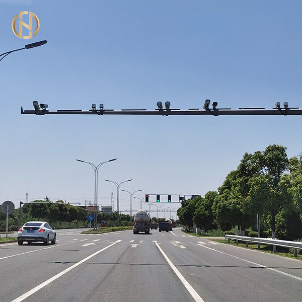 Road Street CCTV Camera Mounting Pole Customized Service Available