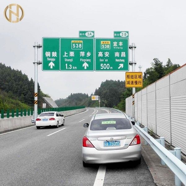 Hot Dip Galvanized Road Sign Pole 6-15M With ISO 9001 Certification